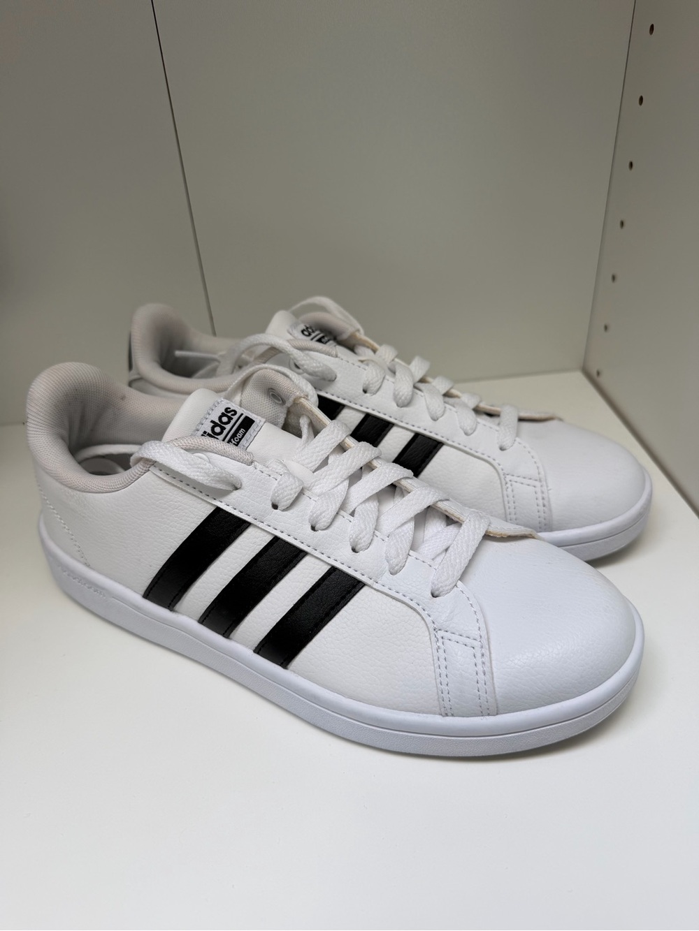 Adidas Women’s Cloudfoam Ortholite Sneakers Size 8